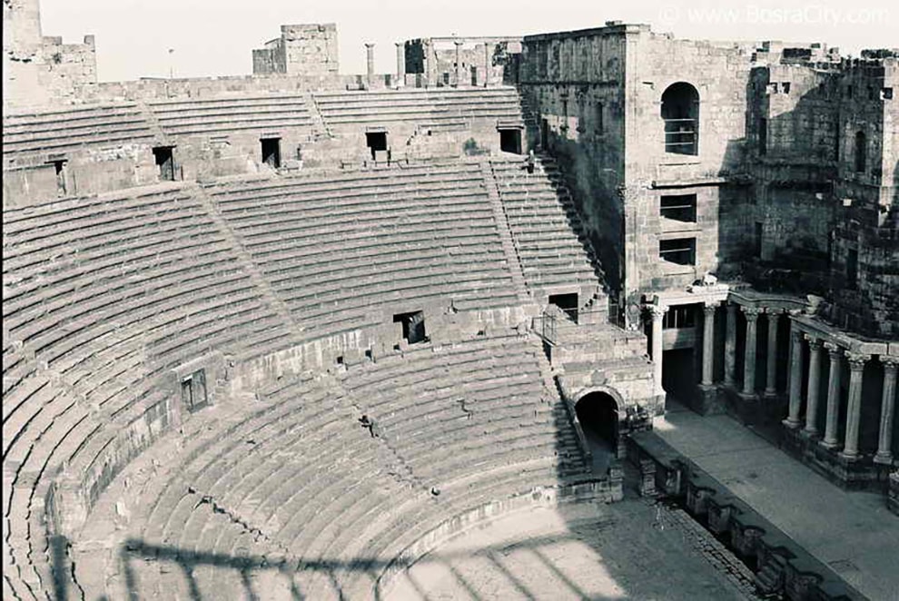 المسرح الروماني من القرن الثاني الميلادي