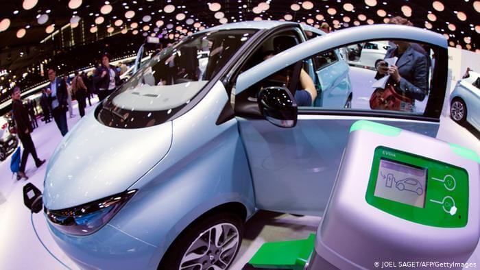 رينو ZOE - السيارات الكهربائية بوجه عام