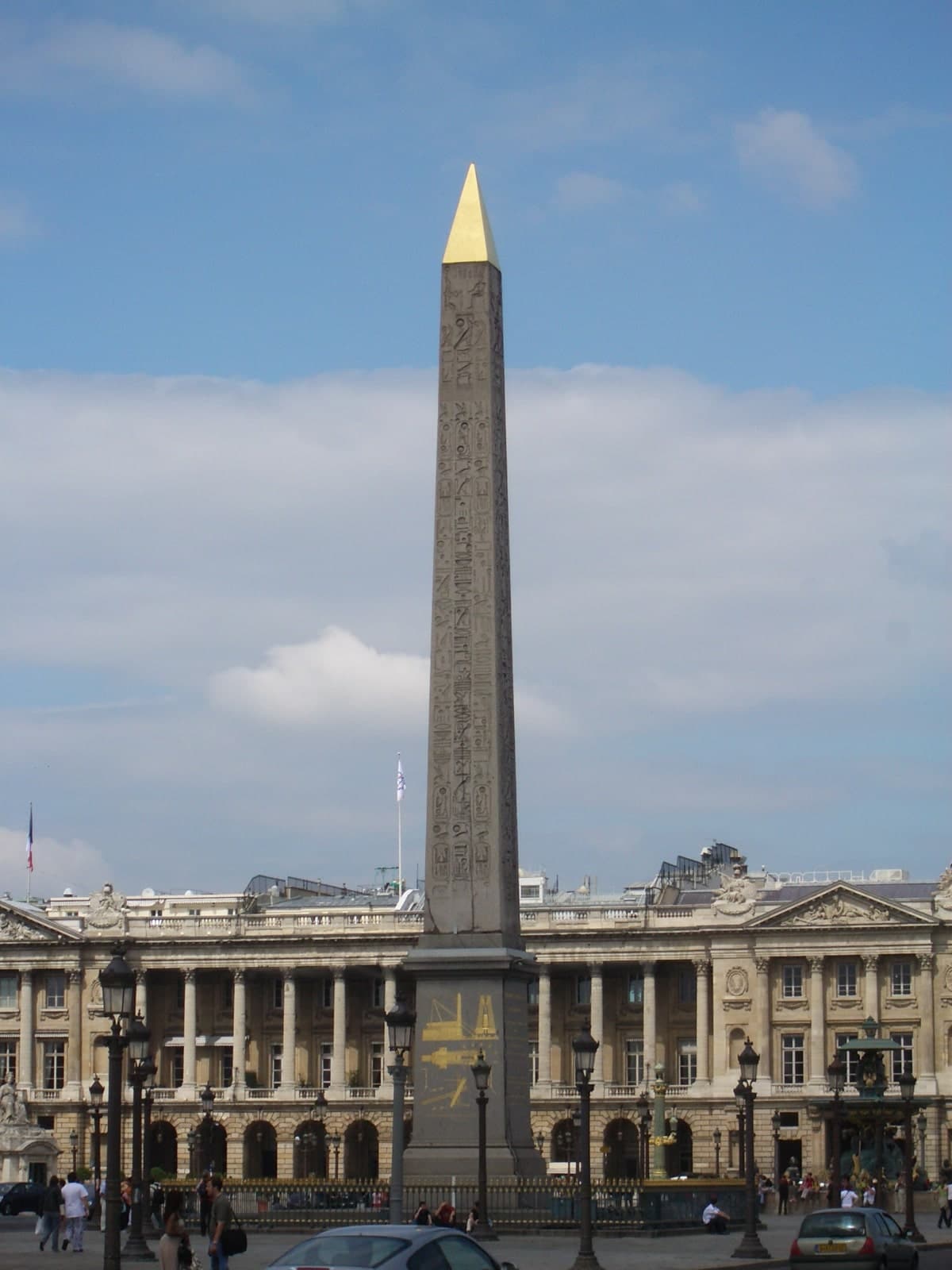 Paris Obelisk min - العمارة المصرية القديمة